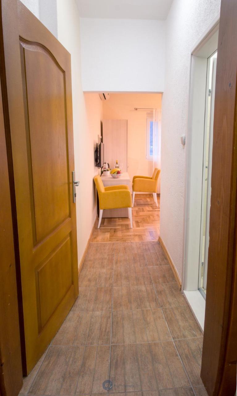 Apartments Vila Marija Kotor Exteriör bild